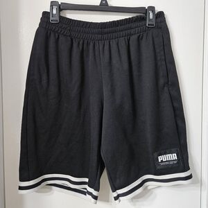 PUMA Men's Black Shorts Medium Athletic